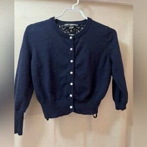 ⚫️ BOGO Karl Lagerfeld women’s lace blouse with pearl like buttons size small